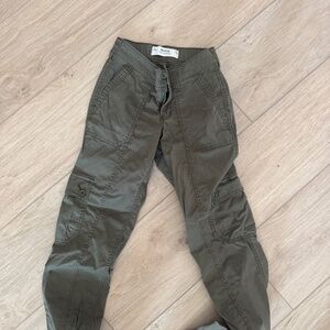 Hollister pants 24 long